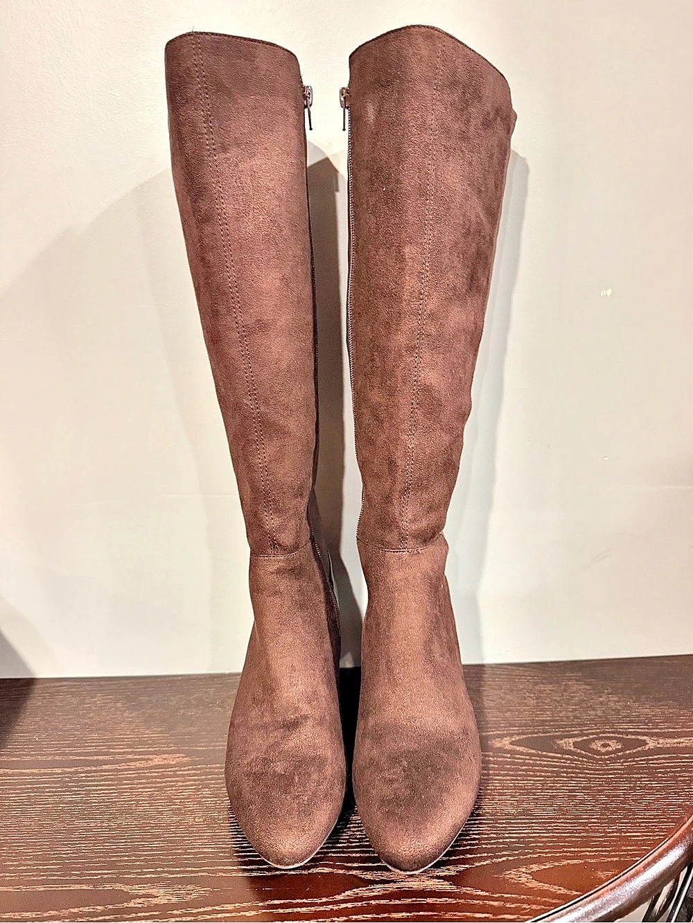 Life Stride Knee-High Heeled Boots in Brown -8M - NWT